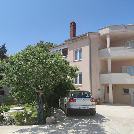 Apartments Dijana Krk Town Eksteriør billede